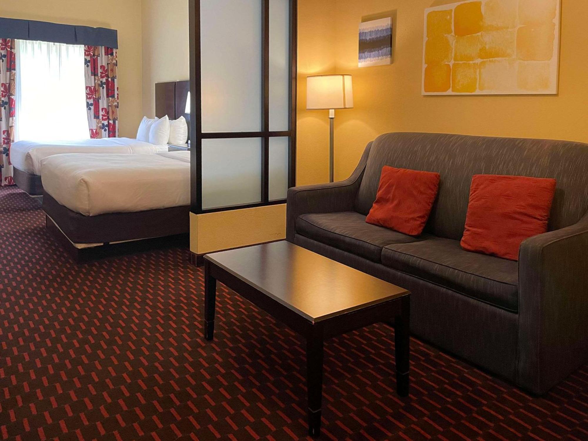 Comfort Suites Altoona Exterior foto
