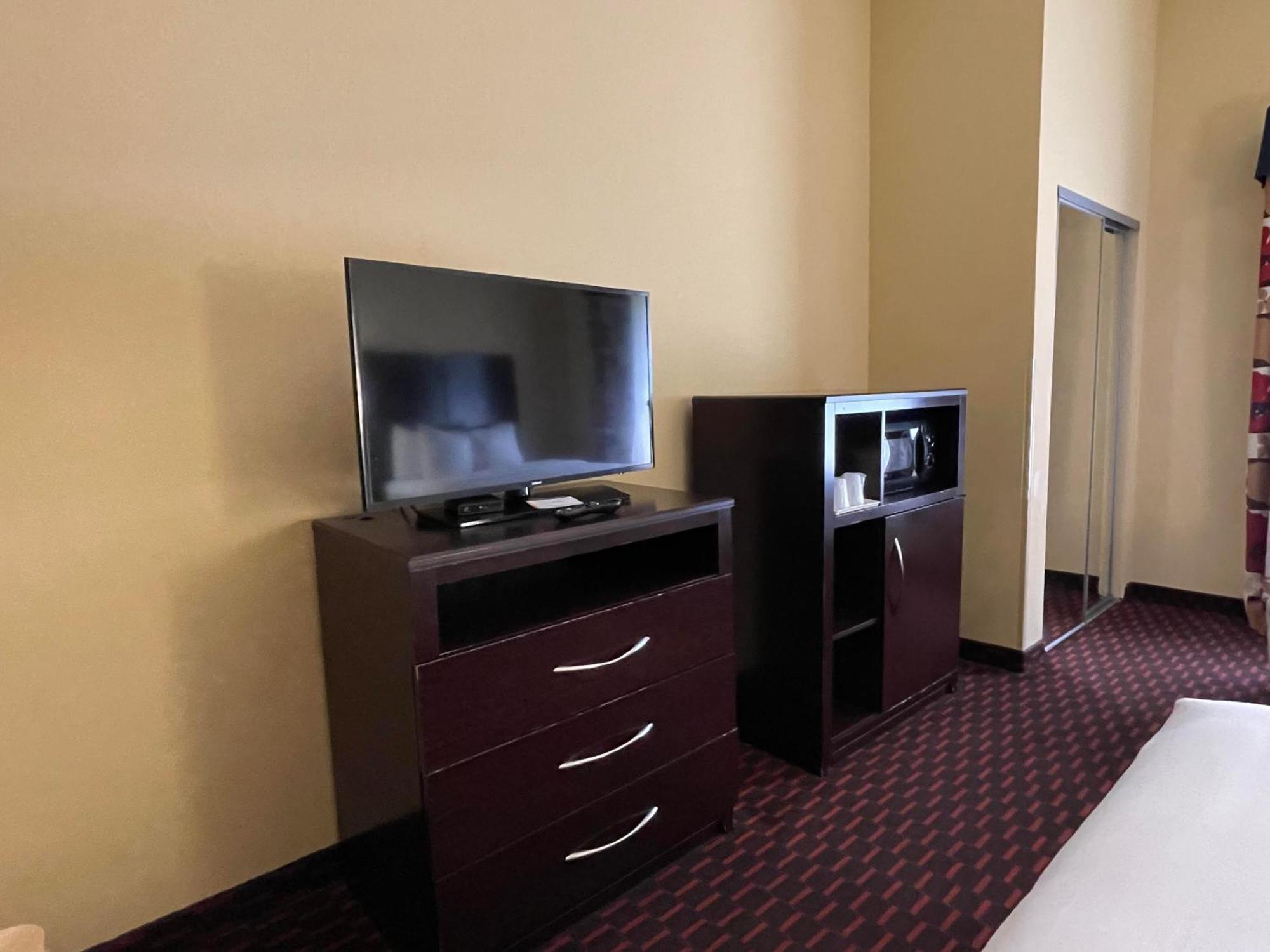 Comfort Suites Altoona Exterior foto