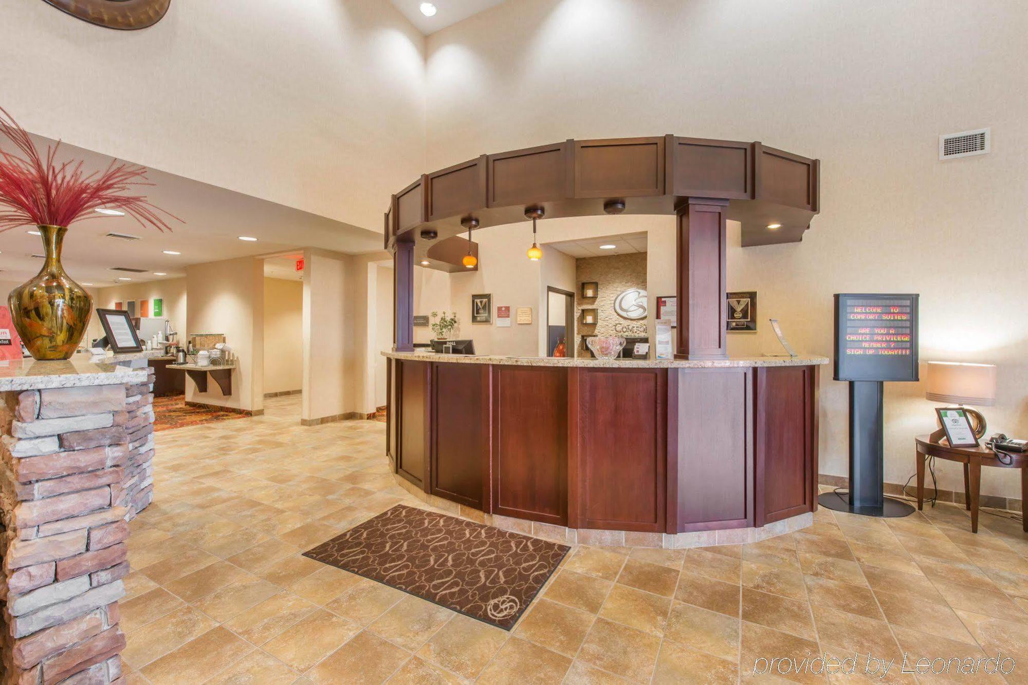 Comfort Suites Altoona Exterior foto
